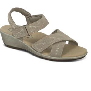 Tan Comfort Wedge Sandals with Crisscross Straps